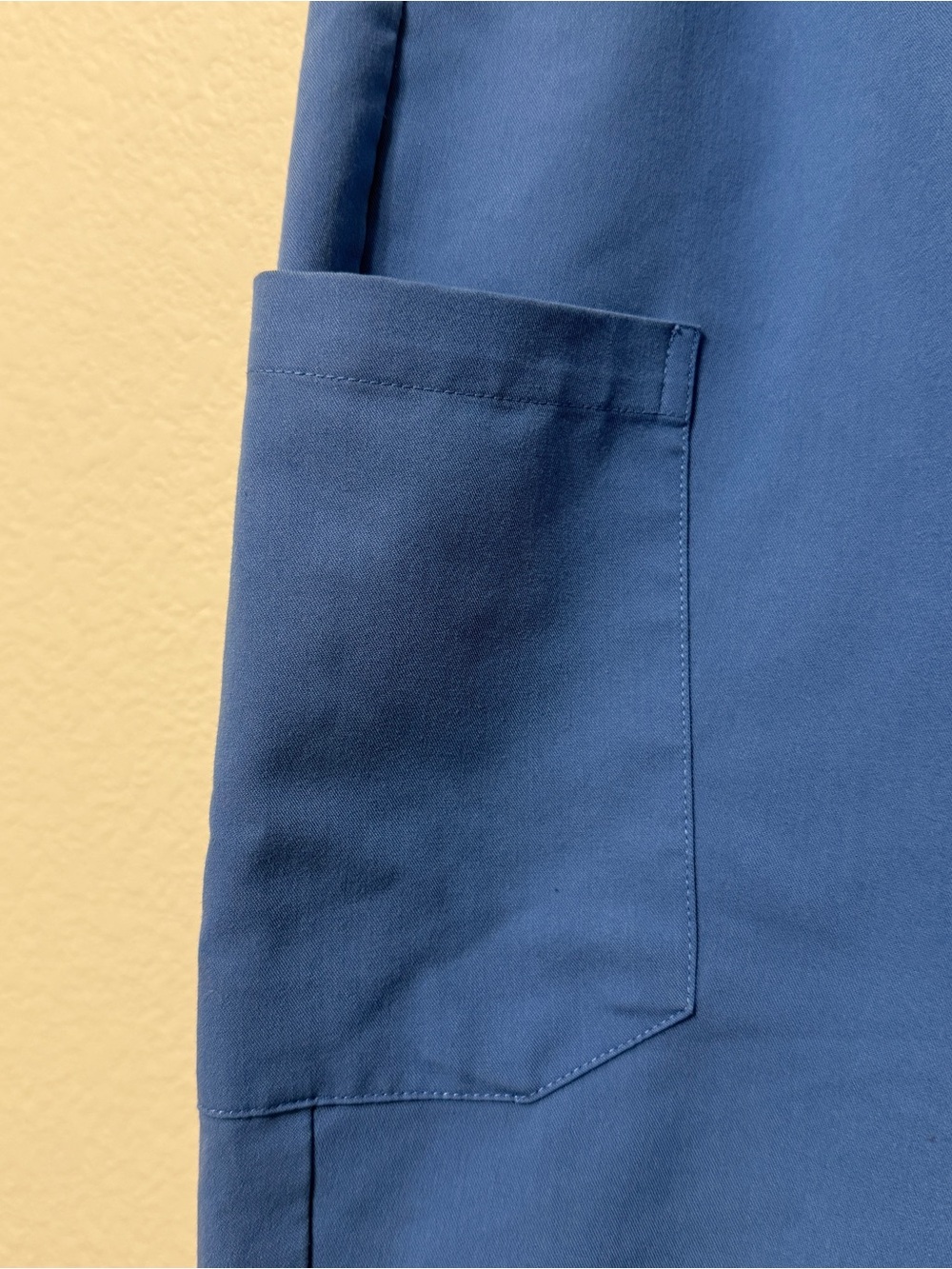 🦋 Mandala| EUC Women’s Blue Scrub Jogger Pants Size Small Cargo Stretch Medical - Picture 5 of 9